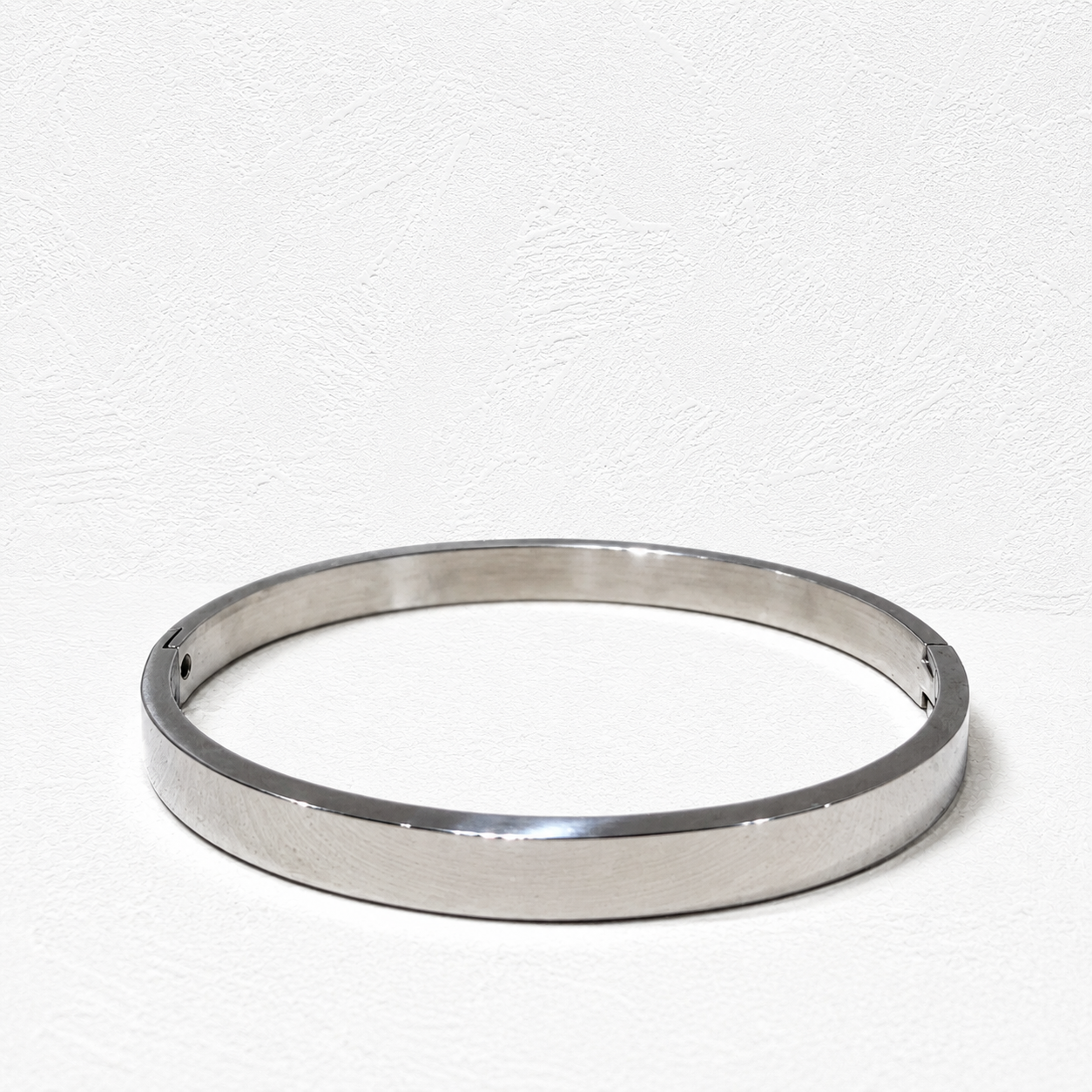 Urban Edge Stainless Steel Cuff Bracelet – Minimalist Black & Silver Bangle | Premium Metal Wrist Bracelet
