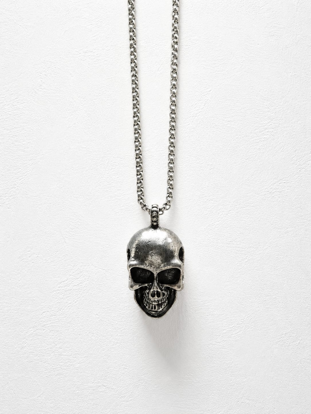 Skull Pendant Chain